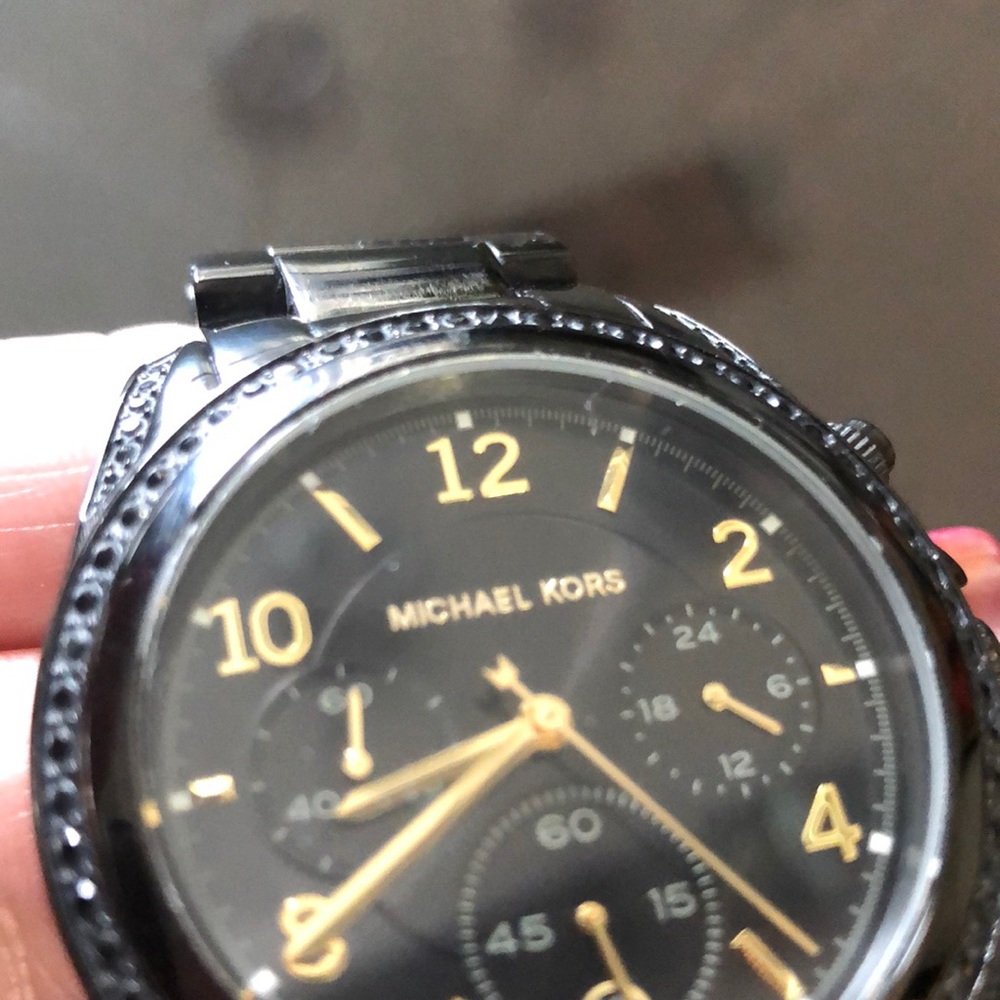 MK Watch - Picture 5 of 5